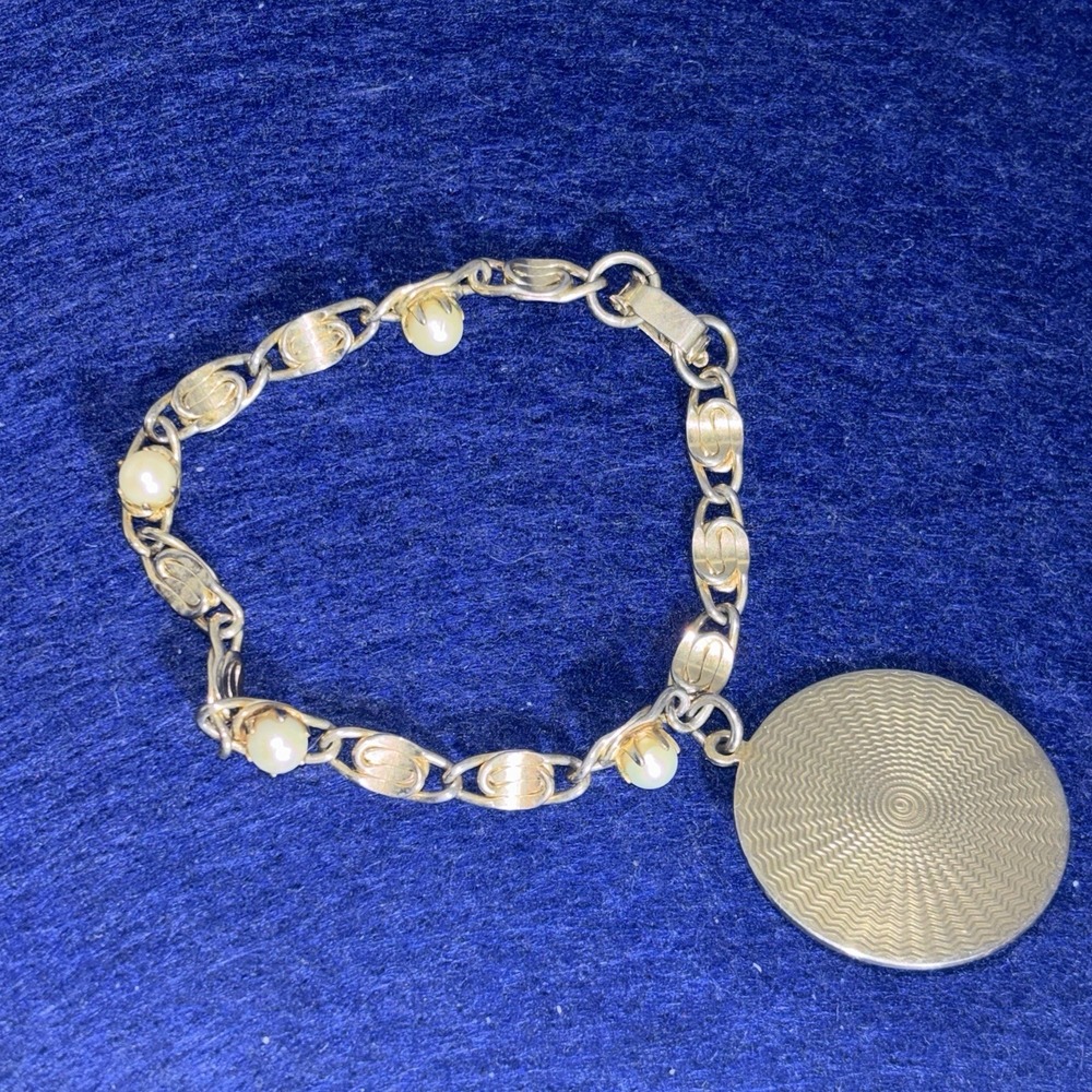 VICTORIAN Style LOVE TOKEN Bracelet Chain Link Faux Pearls Gold Tone - Picture 2 of 4
